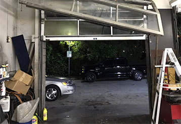 How To Operate Your Garage Door During An Emergency