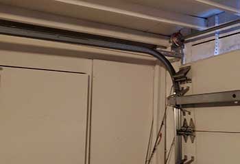 Garage Door Off Track | Winter Garden, FL Garage Door Off Track Near Winter Garden, FL
